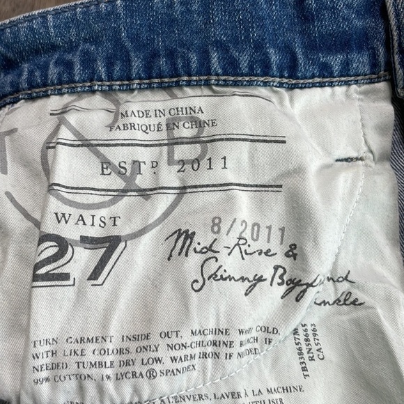 Treasure & Bond Women’s Distressed Mid Rise Skinny Boyfriend Ankle, size 27 - Picture 5 of 13